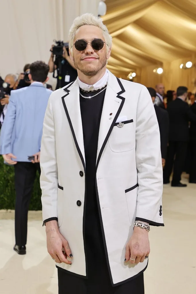 pete-davidson-met-gala