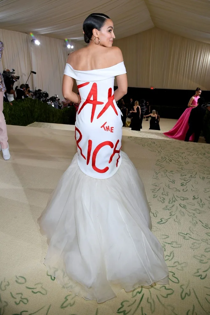 aoc-met-gala-2021