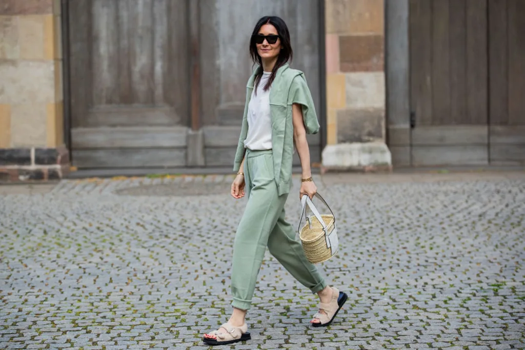 loungewear street style