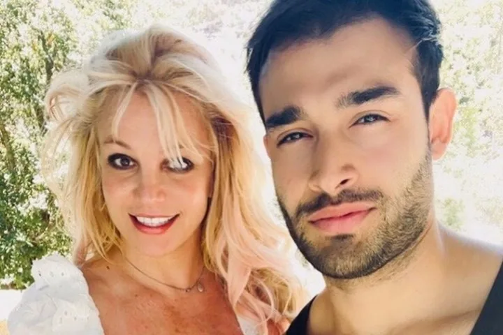 britney-spears-sam-asghari