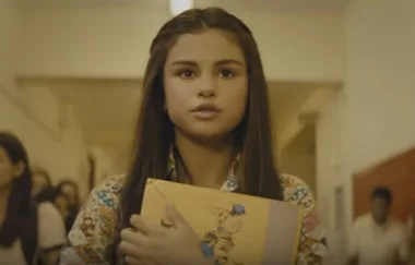 Selena Gomez Snuck Taylor Swift Into Her “Bad Liar” Music Video