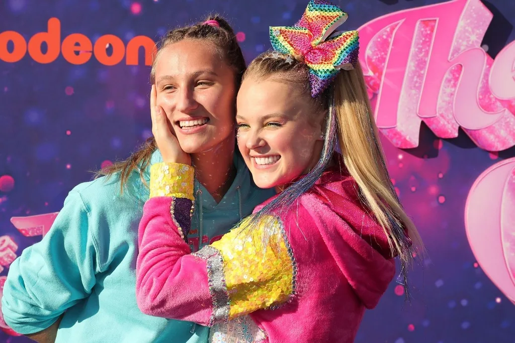 jojo-siwa-kylie-prew