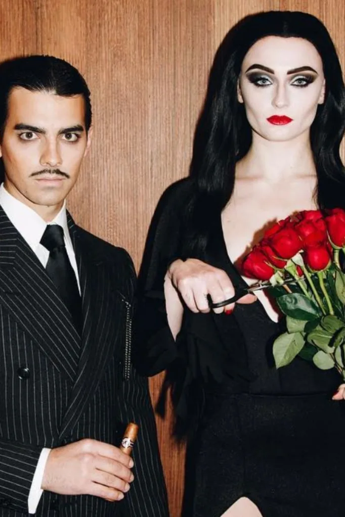 joe-jonas-sophie-turner-adaams-family