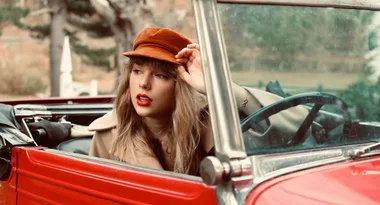 Every Detail Of Taylor Swift’s 10-Minute Version Of All Too Well Explained