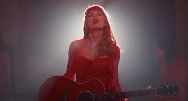 All The Easter Eggs Taylor Swift Hid In The I Bet You Think About Me Video