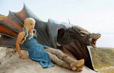 The Internet Is Losing It At What Emilia Clarke Looks Like Riding A Dragon Without CGI