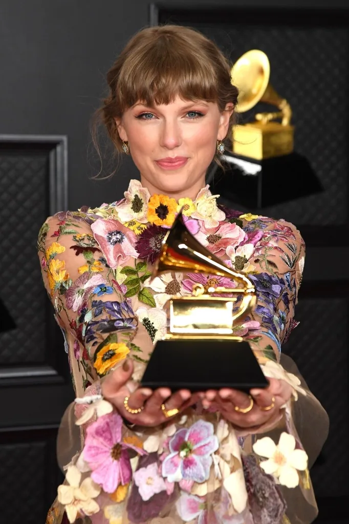 taylor-swift-grammy