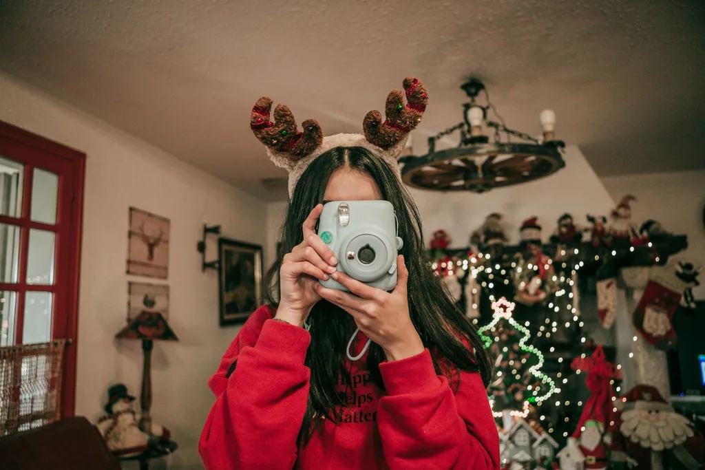 They'll be snap happy when you present them with a new camera!