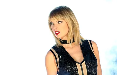 Taylor Swift’s *Rumoured* ‘Reputation’ Tracklist Just Leaked And Fans Are Shook