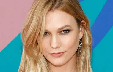 Karlie Kloss Just Debuted WHITE HAIR