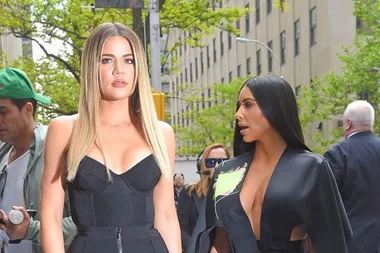 Kim Kardashian Just Shared A Photo Of Pregnant Sister Khloé