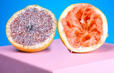 Girls Are Putting Glitter Capsules Up Their Vaginas And PLS DON’T