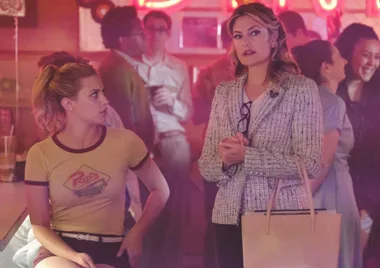 There’s A Wild New ‘Riverdale’ Fan Theory That Suggests Betty Cooper’s Mum Is A Witch
