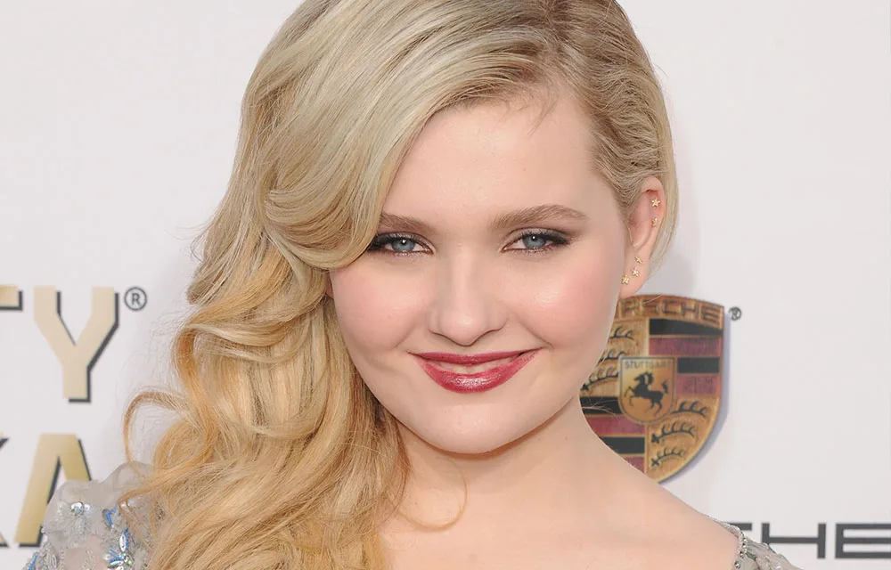Abigail Breslin Has Shared Her Story Of Sexual Assault And How She Suffers From PTSD