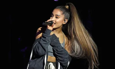 ALERT: Ariana Grande Has Bangs Now And We Defs Approve