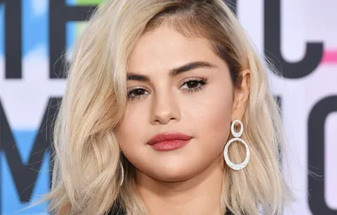 All The Insane And Hot Looks From The 2017 American Music Awards Red Carpet