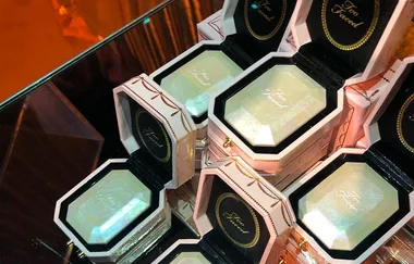 Too Faced Just Released A New Diamond Highlighter And It’s So Extra