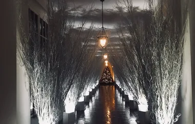The Trump’s Confused Their Christmas Decorations For Halloween And The Internet Is Lapping It Up