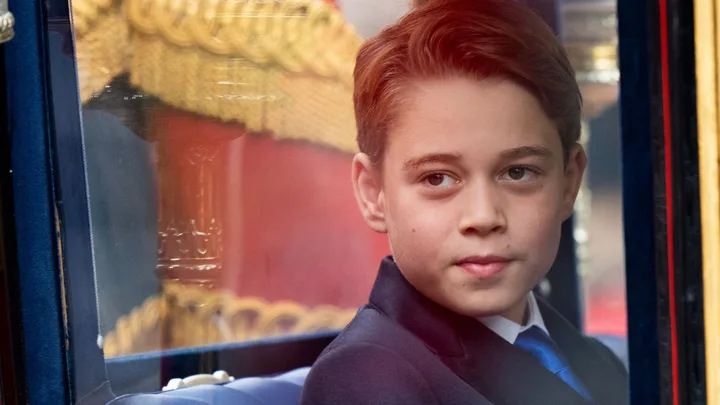 The royal relative Prince George looks like most