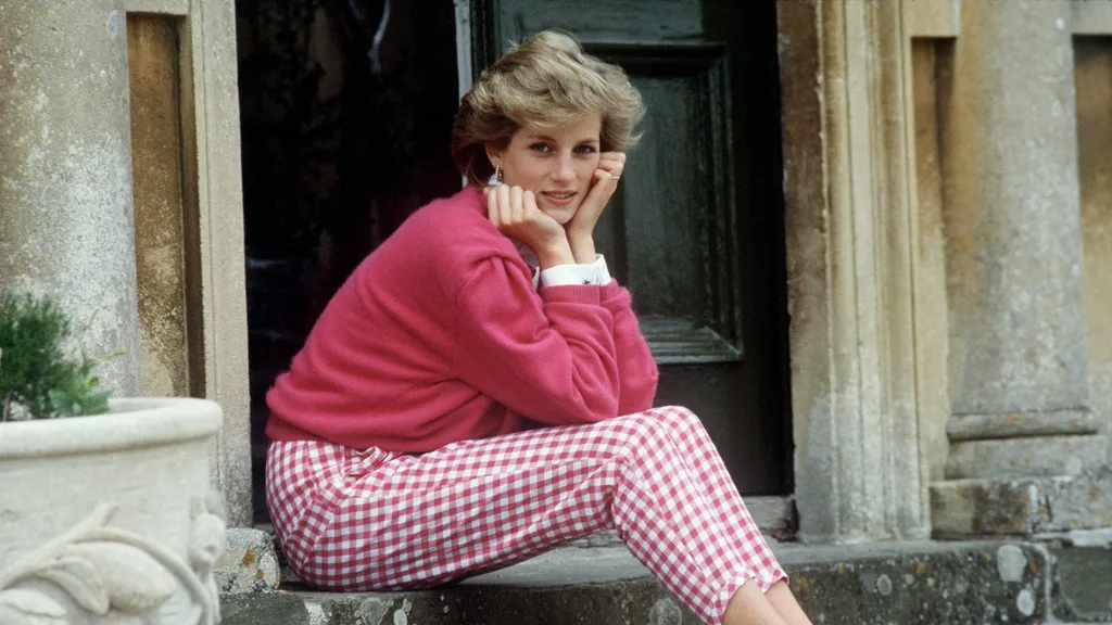 princess diana pink outfit