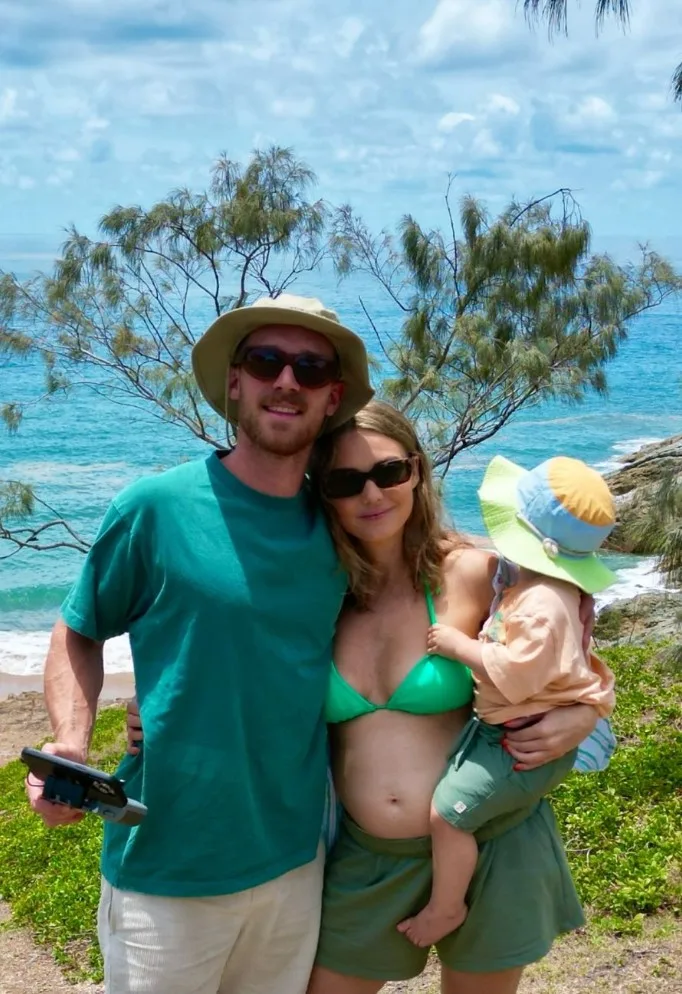 sam frost pregnant