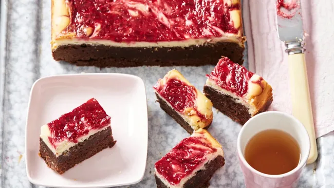 Raspberry Ripple Cheesecake Brownie