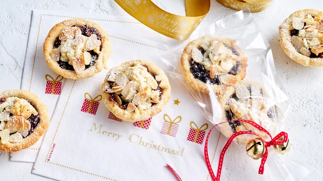 Almond Fruit Mince Pies