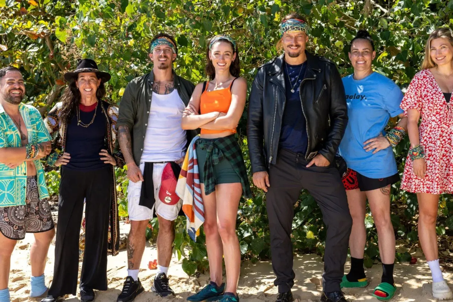 The cast of Australian Survivor: Australia v The World on a beach