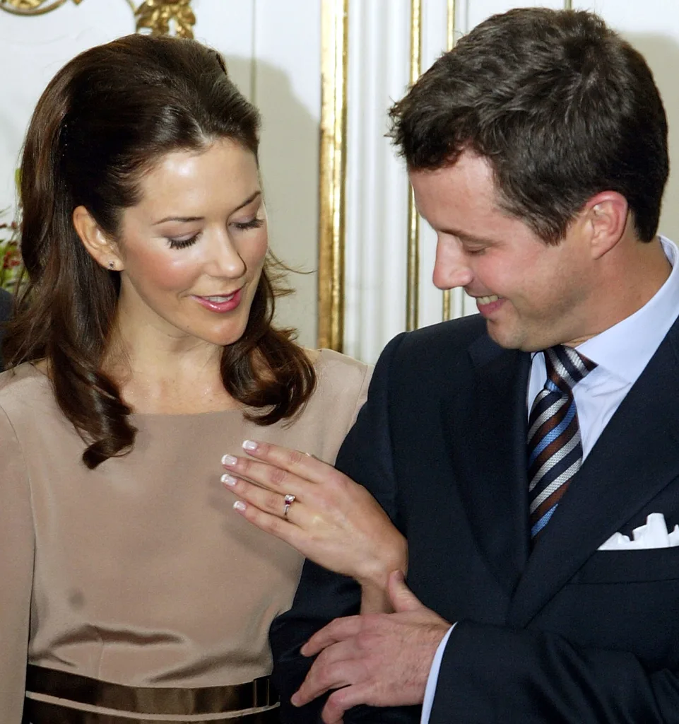 queen mary king frederik engaged