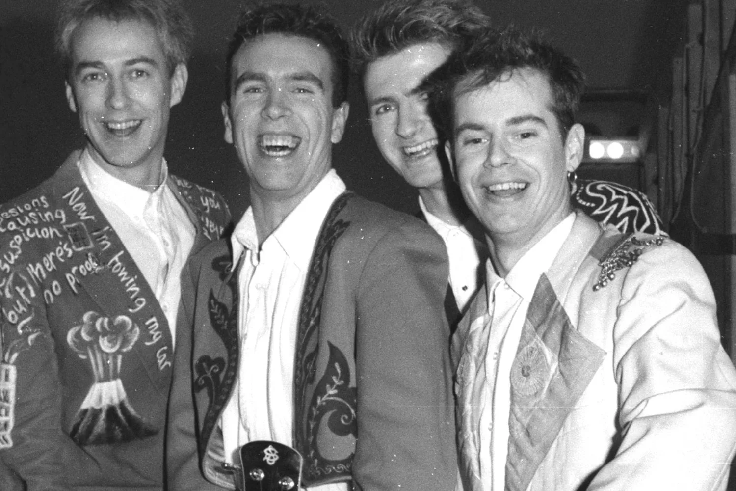 crowded-house