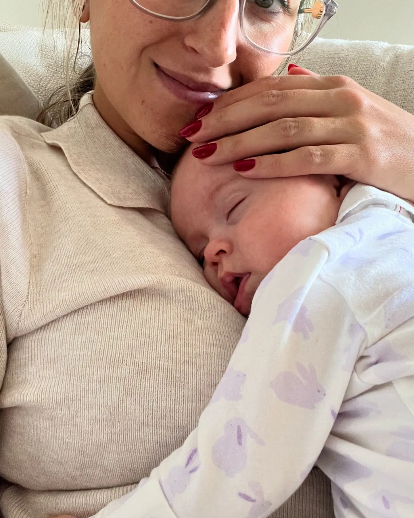 irena srbinovska baby ava