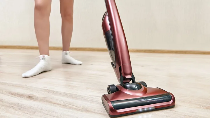 upright vacuum cleaner