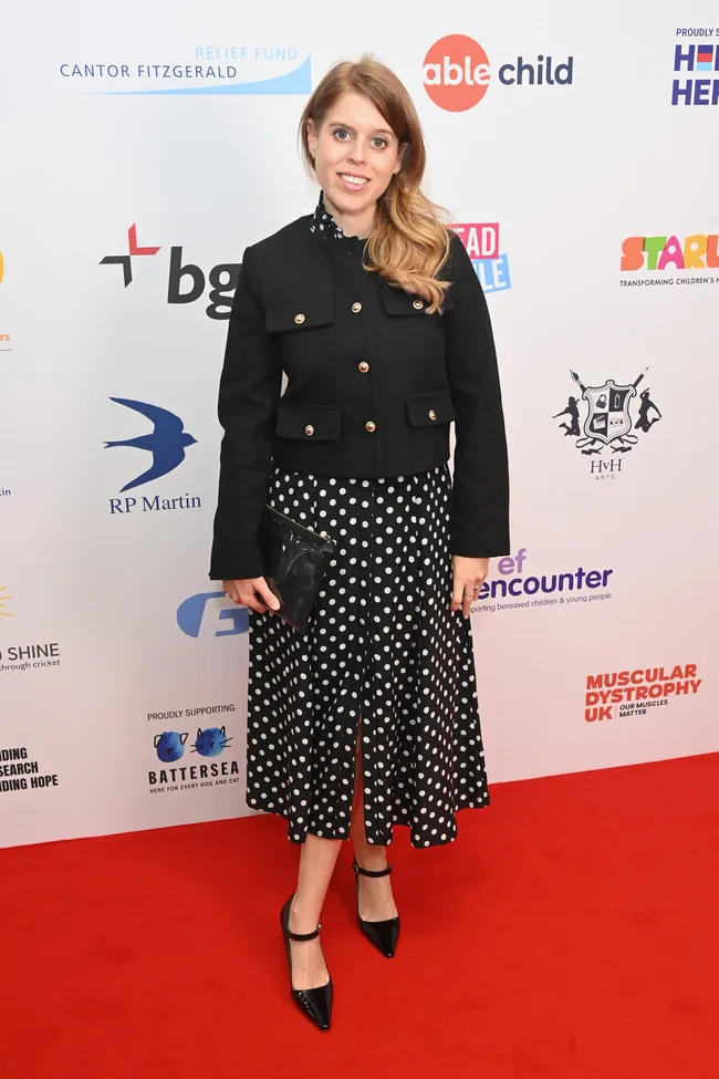 princess beatrice polka dot dress Princess Beatrice looks radiant in polka dots at Wimbledon