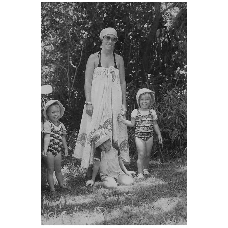 Old photo of Angela Cox and family