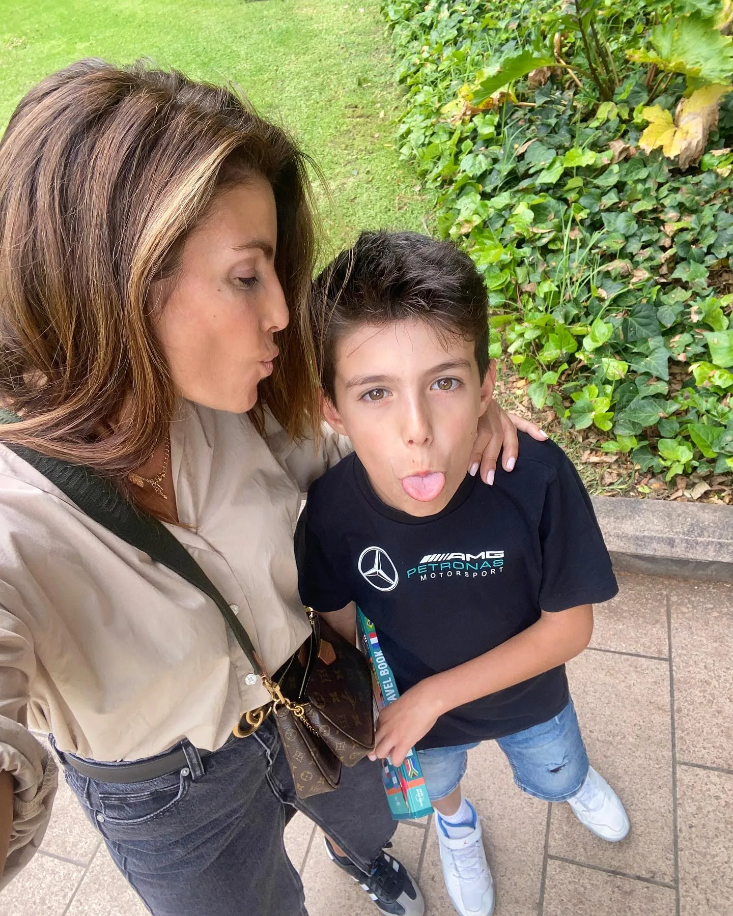 ada nicodemou and son johnas