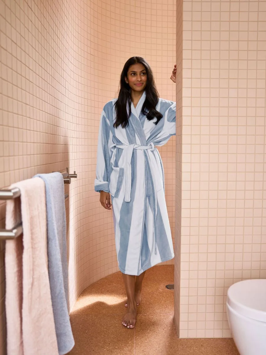 Plush Ocean City Cornflower Robe
