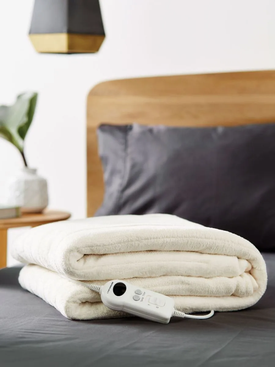 Plush Electric Heated Throw