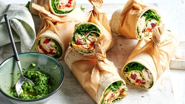 Mediterranean Chicken Wraps