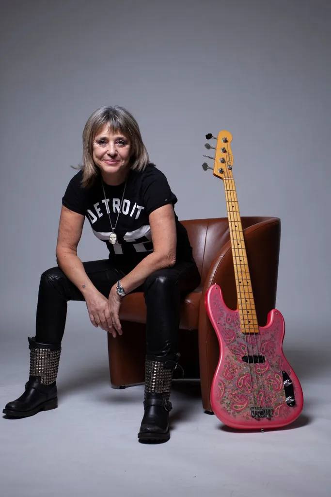 suzi quatro now