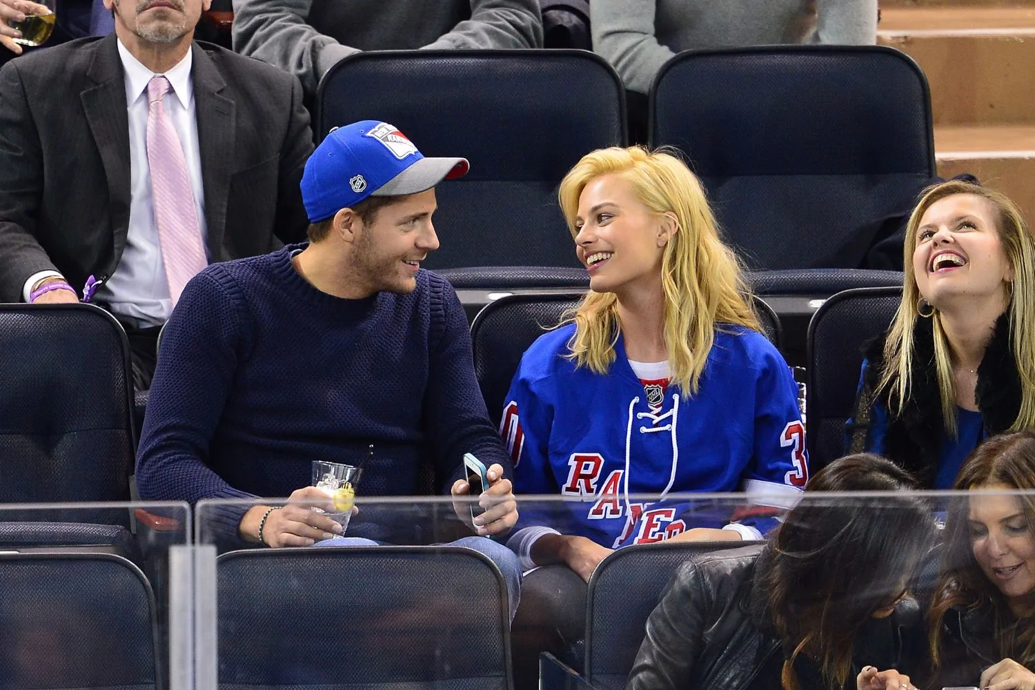 margot robbie and tom ackerley at the Philadelphia Flyers vs New York Rangers game at Madison Square Garden on November 19, 2014 