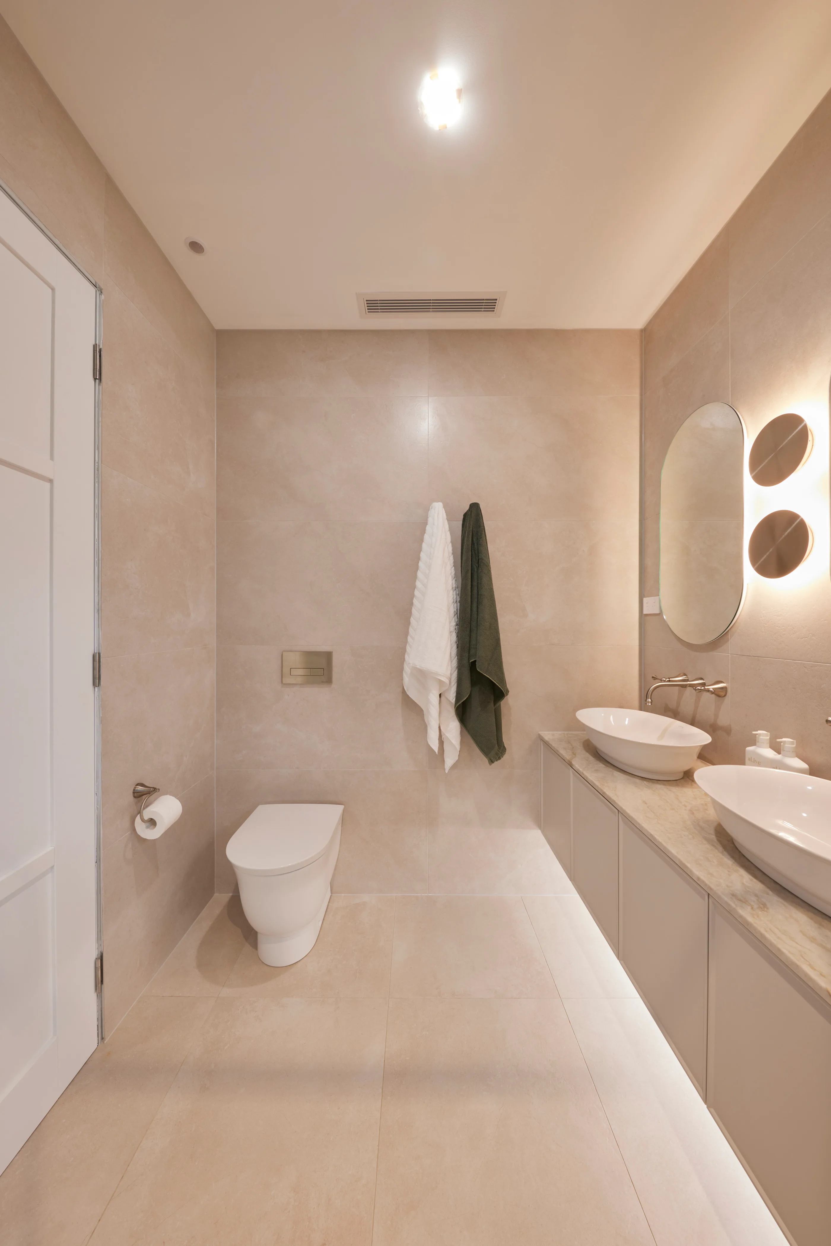 the block 2024 room reveals week 3 the main ensuite jesse and paige
