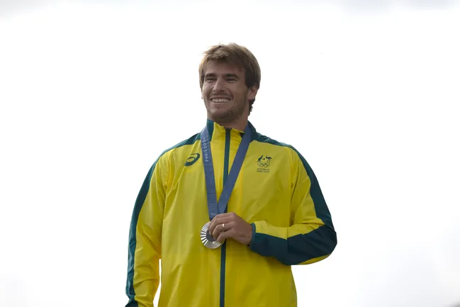 TEAHUPO'O, FRENCH POLYNESIA - AUGUST 05: Silver Medalist Jack Robinson of Team Australia poses on the podium during the Men's surfing medal ceremony on day nine of the Olympic Games Paris 2024 on August 05, 2024 in Teahupo'o, French Polynesia. (Photo by Ed Sloane/Getty Images)