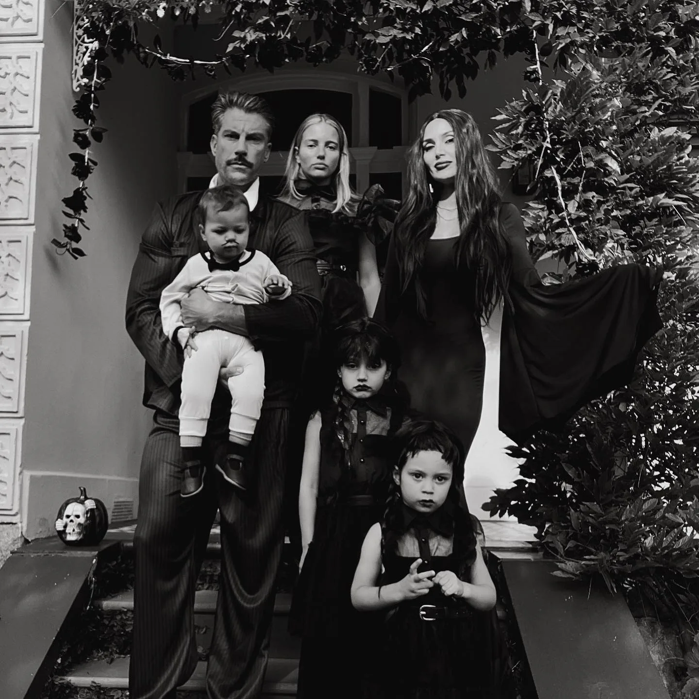 sam wood and snez wood family