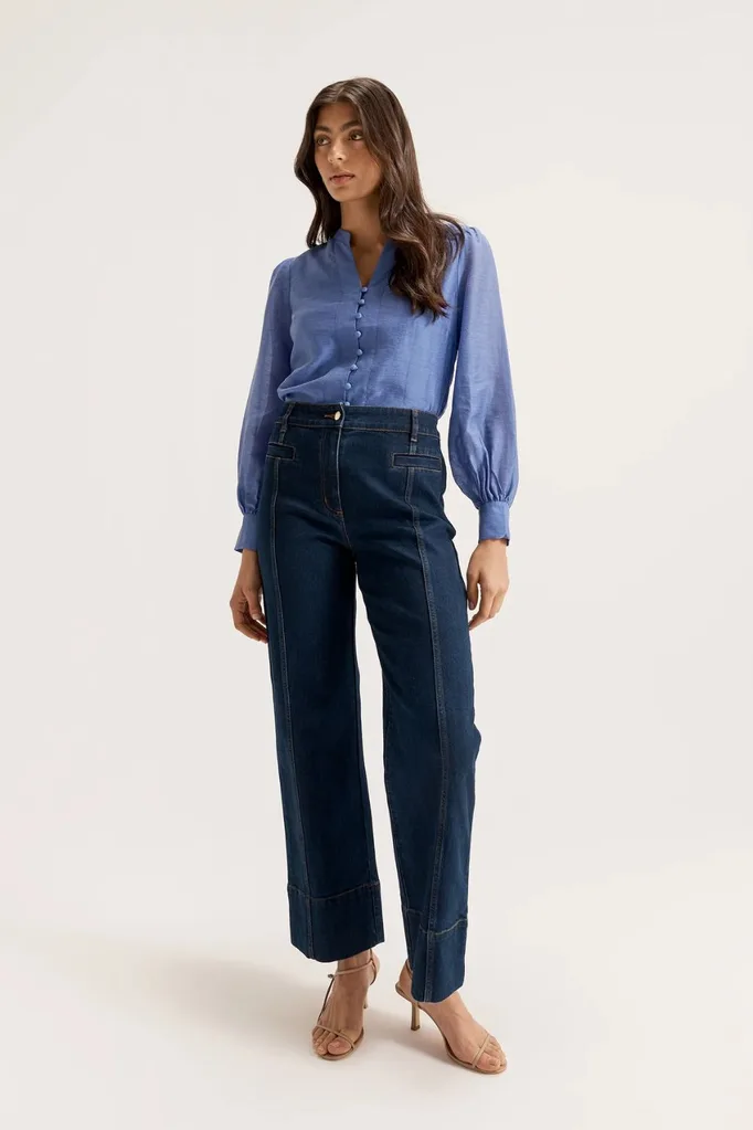 Review jeans and purple blouse