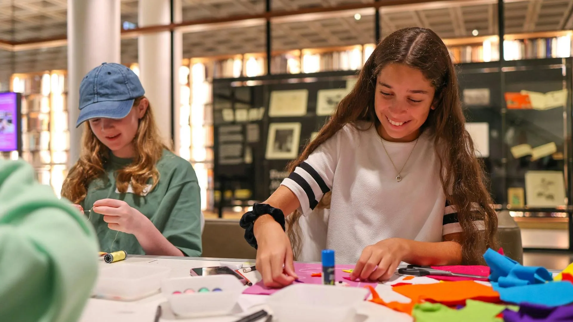 Kids doing an art workshop at the Art Gallery of NSW.