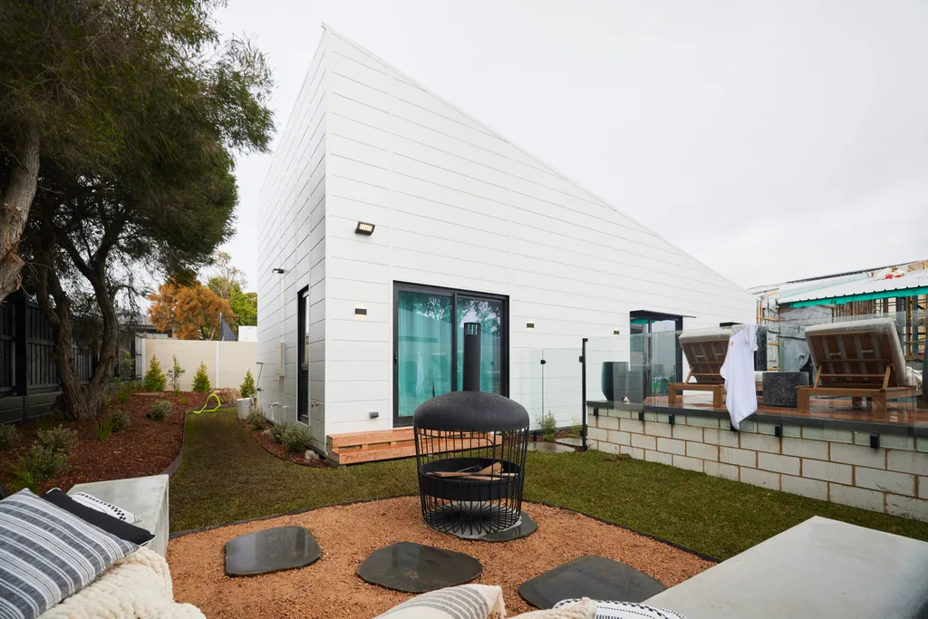 the block 2024 room reveals week 11 BACKYARD AND POOL kylie and brad