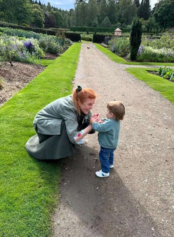 sarah ferguson with princess eugenies youngest son Ernest.