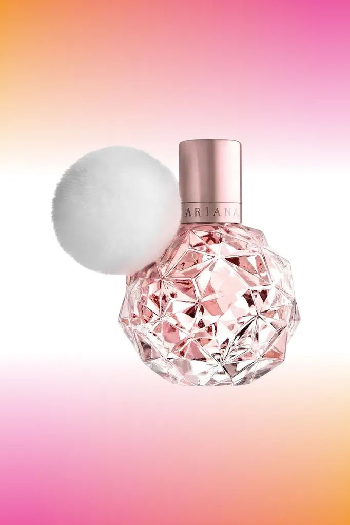 Ariana Grande Ari Eau de Parfum 100ml.