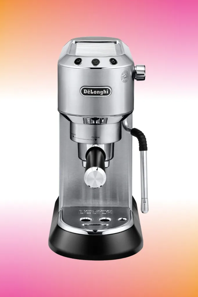 de'longhi Dedica Arte Manual Pump Coffee Machine in Silver