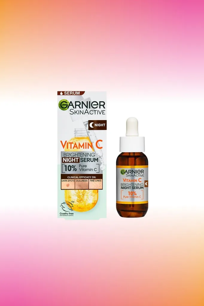 Garnier Skin Active Vitamin C Brightening Night Serum 30ml.